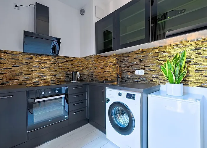 Urbannest_krochmalna * 바르샤바